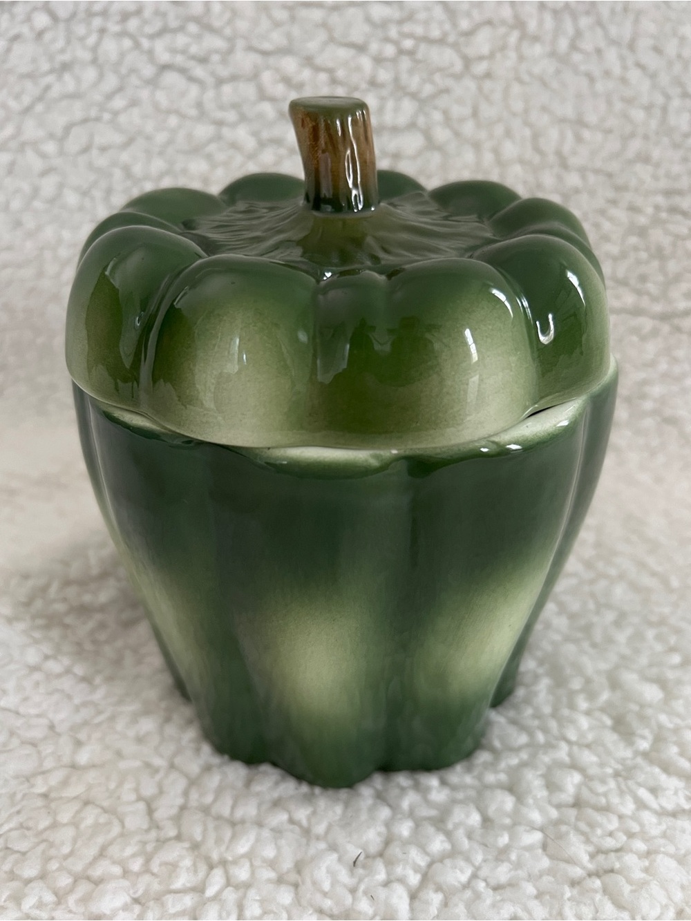 Vintage Green Pepper Shaped Jar w/lid. Cookies/sugar, Southwest, Kitchen